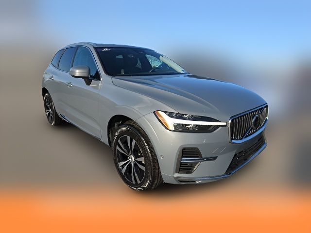 2022 Volvo XC60 Recharge Plug-In Hybrid Inscription Expression