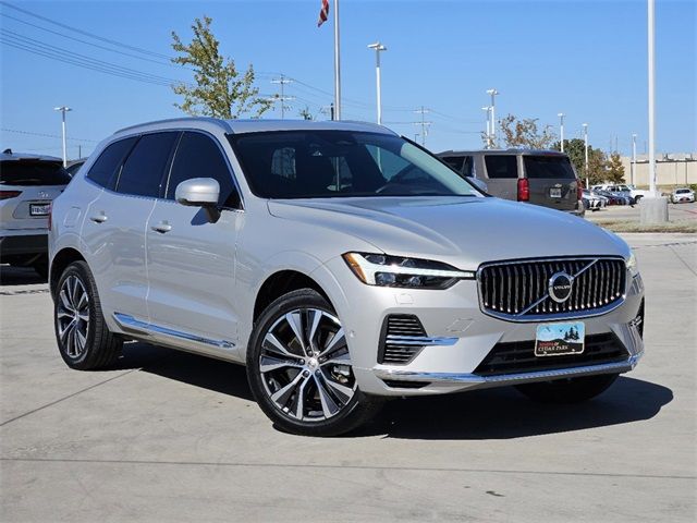 2022 Volvo XC60 Recharge Plug-In Hybrid Inscription Expression