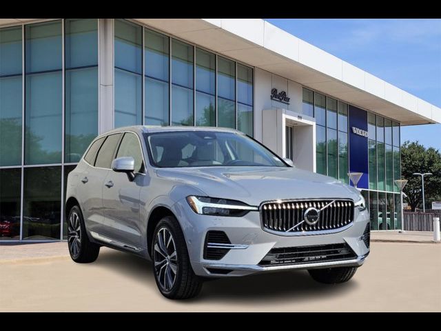 2022 Volvo XC60 Recharge Plug-In Hybrid Inscription Expression