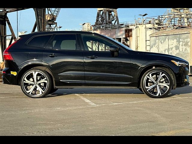 2022 Volvo XC60 Recharge Plug-In Hybrid R-Design