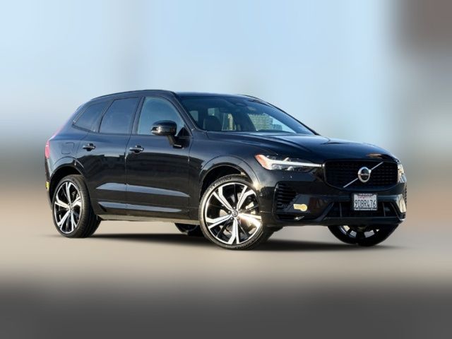 2022 Volvo XC60 Recharge Plug-In Hybrid R-Design