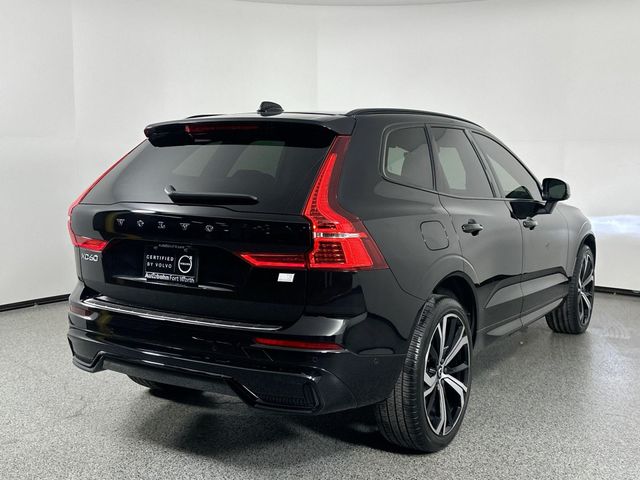 2022 Volvo XC60 Recharge Plug-In Hybrid R-Design