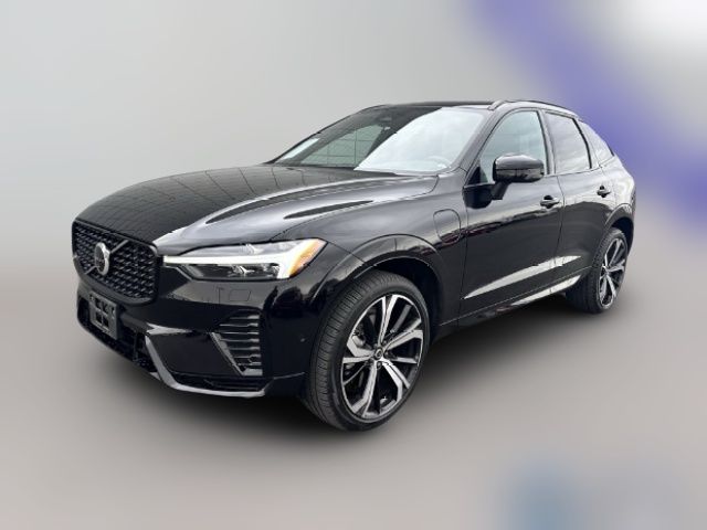 2022 Volvo XC60 Recharge R-Design