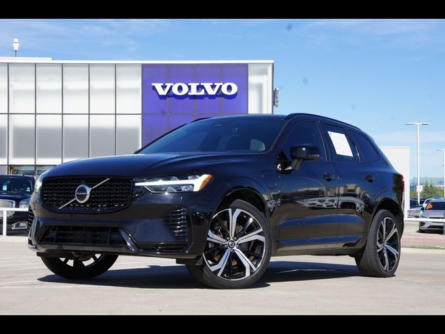 2022 Volvo XC60 Recharge Plug-In Hybrid R-Design