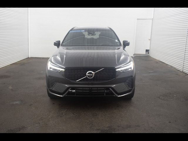 2022 Volvo XC60 Recharge Plug-In Hybrid R-Design