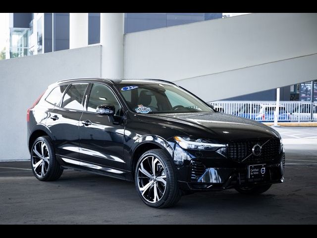 2022 Volvo XC60 Recharge Plug-In Hybrid R-Design