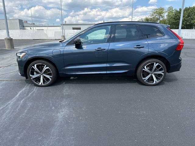 2022 Volvo XC60 Recharge Plug-In Hybrid R-Design