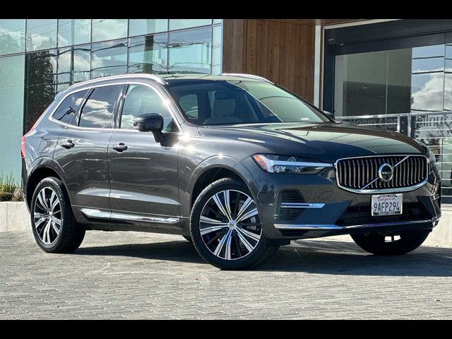 2022 Volvo XC60 Recharge Plug-In Hybrid Inscription