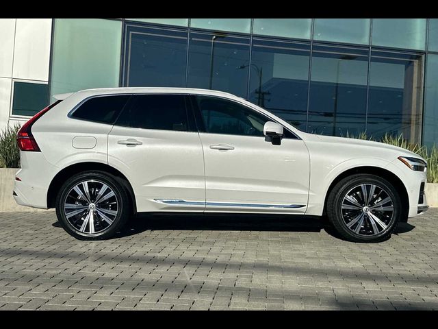 2022 Volvo XC60 Recharge Plug-In Hybrid Inscription