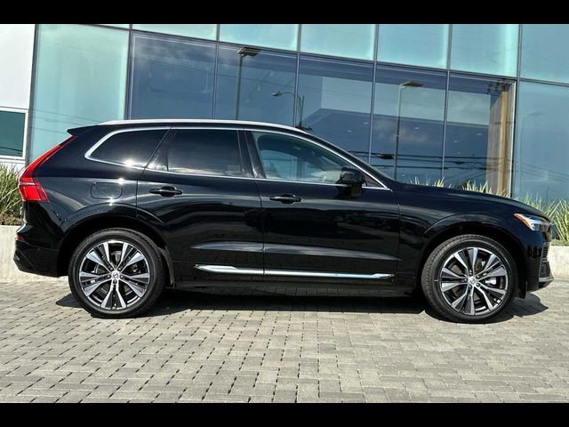 2022 Volvo XC60 Recharge Plug-In Hybrid Inscription Expression