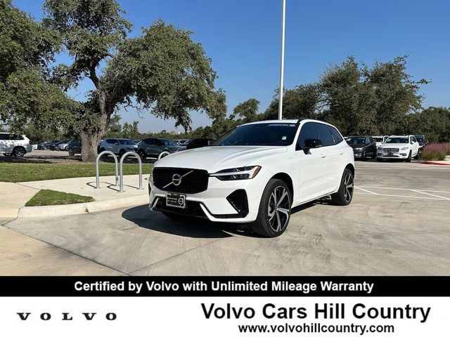 2022 Volvo XC60 Recharge Plug-In Hybrid R-Design