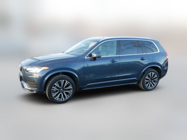 2022 Volvo XC90 Momentum