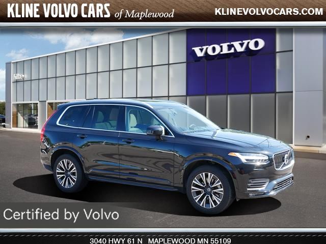 2022 Volvo XC90 Momentum