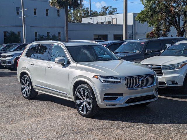 2022 Volvo XC90 Inscription