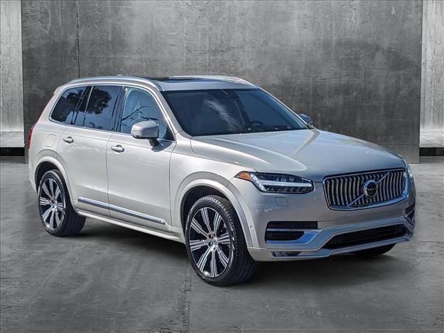 2022 Volvo XC90 Inscription