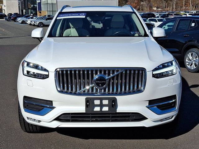 2022 Volvo XC90 Inscription