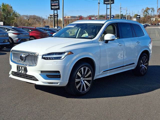 2022 Volvo XC90 Inscription