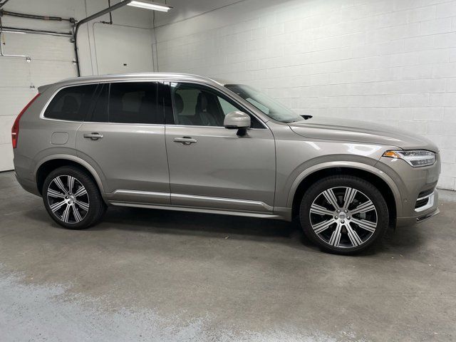 2022 Volvo XC90 Inscription