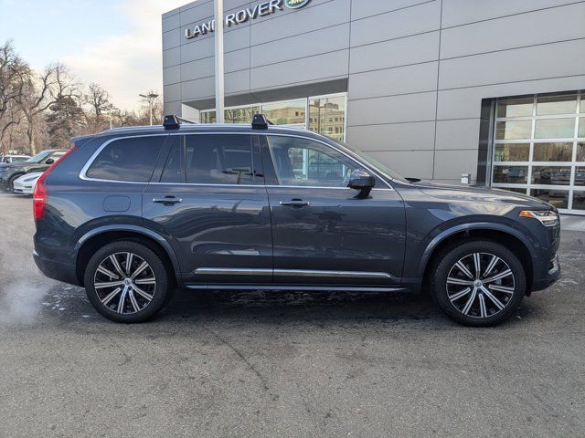 2022 Volvo XC90 Inscription