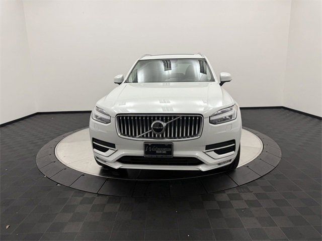 2022 Volvo XC90 Inscription