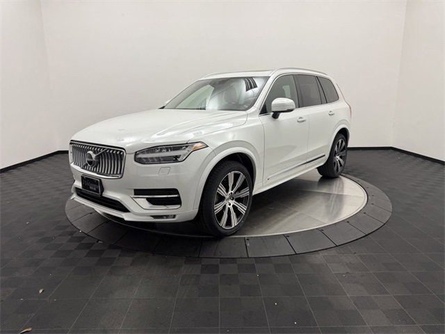 2022 Volvo XC90 Inscription