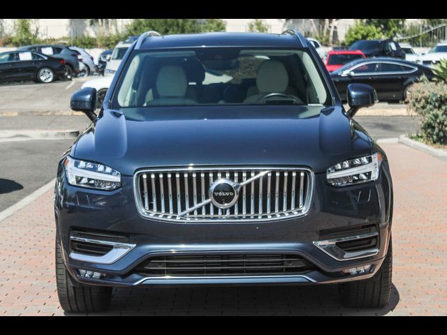 2022 Volvo XC90 Inscription