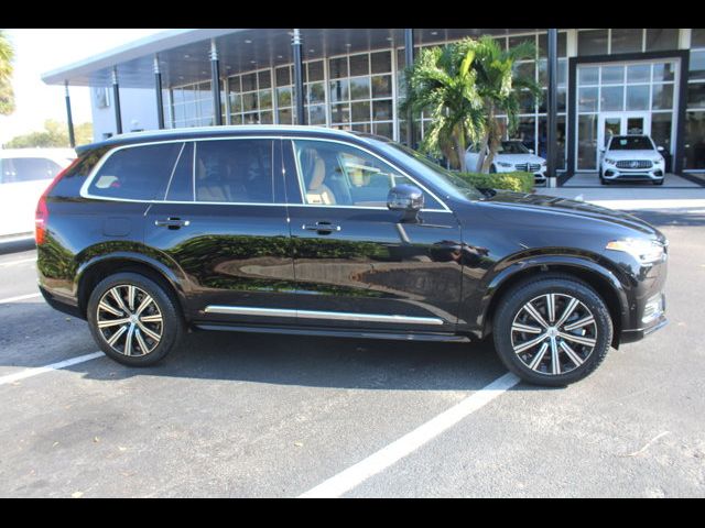 2022 Volvo XC90 Inscription