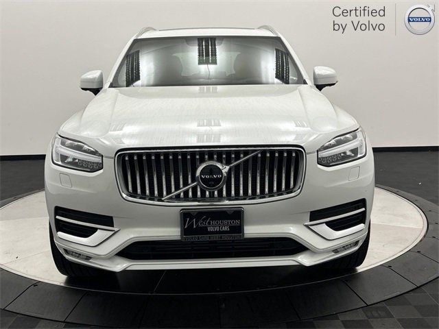 2022 Volvo XC90 Inscription