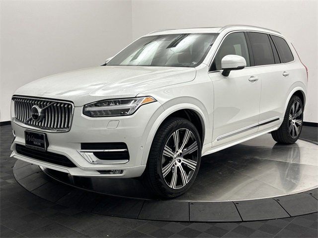 2022 Volvo XC90 Inscription