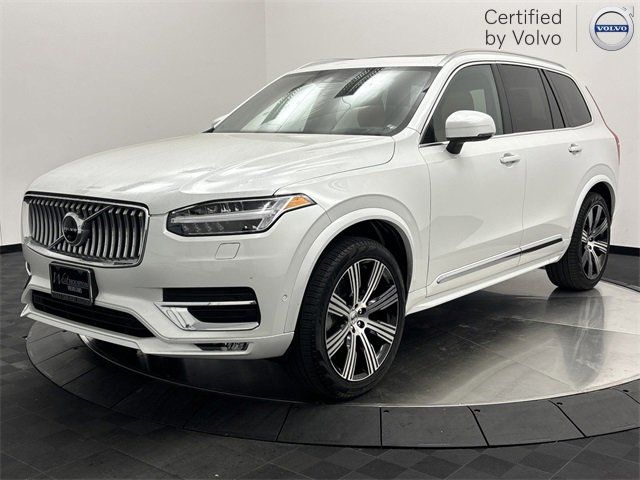 2022 Volvo XC90 Inscription