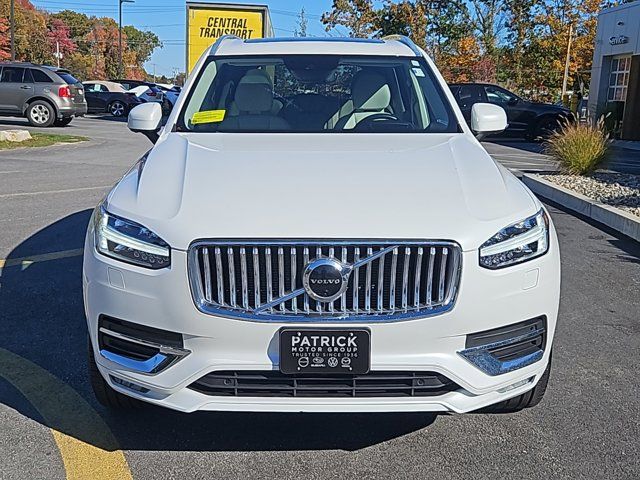 2022 Volvo XC90 Inscription