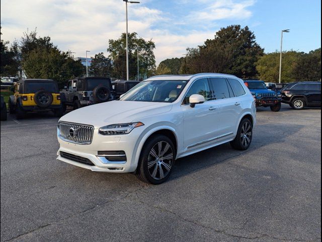 2022 Volvo XC90 Inscription