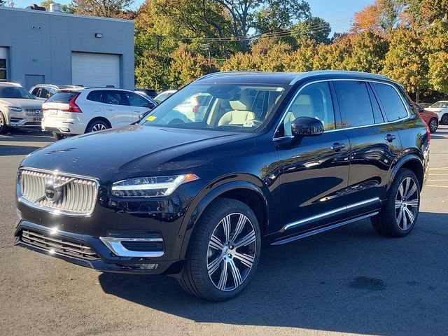 2022 Volvo XC90 Inscription