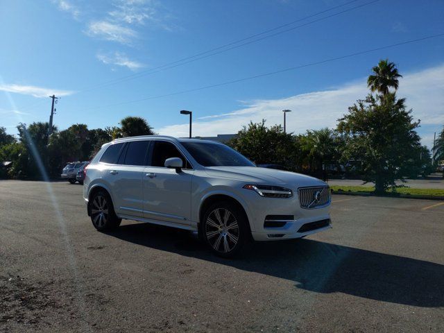 2022 Volvo XC90 Inscription