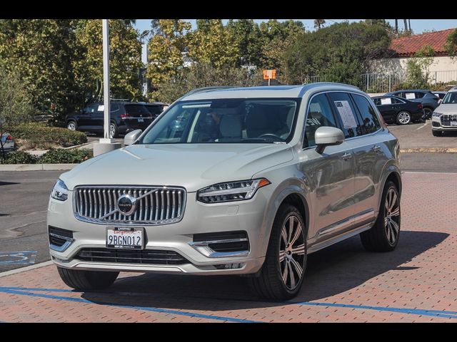 2022 Volvo XC90 Inscription