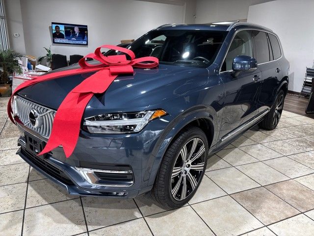 2022 Volvo XC90 Inscription