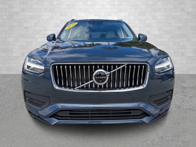 2022 Volvo XC90 Momentum