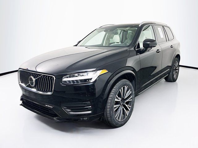 2022 Volvo XC90 Momentum