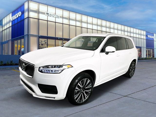 2022 Volvo XC90 Momentum