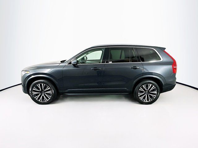 2022 Volvo XC90 Momentum