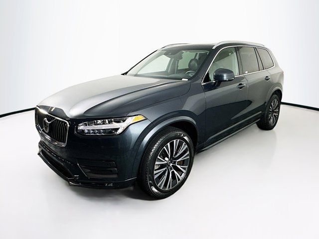 2022 Volvo XC90 Momentum