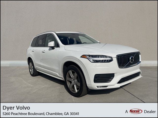 2022 Volvo XC90 Momentum