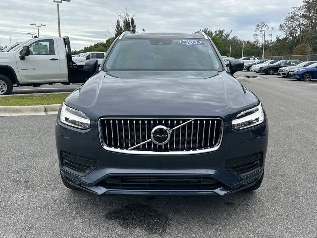 2022 Volvo XC90 Momentum