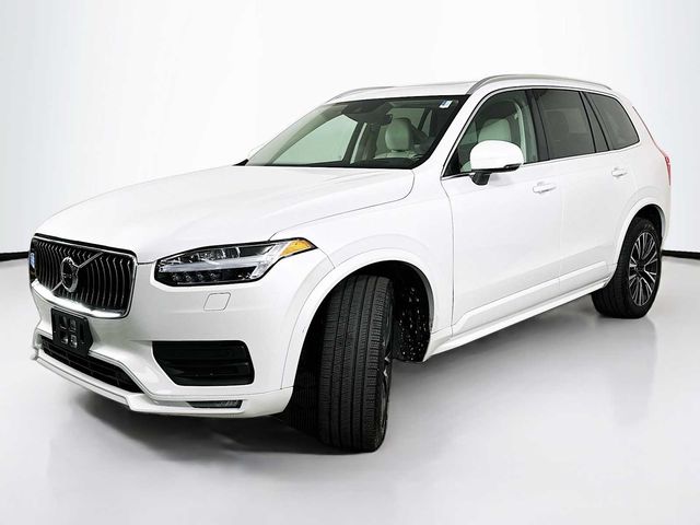 2022 Volvo XC90 Momentum