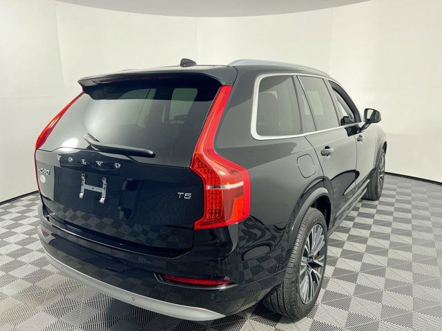 2022 Volvo XC90 Momentum