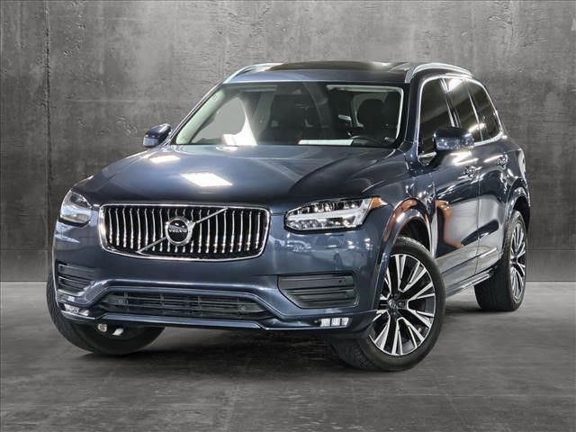 2022 Volvo XC90 Momentum