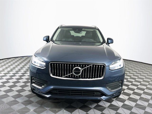 2022 Volvo XC90 Momentum