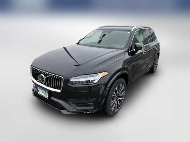 2022 Volvo XC90 Momentum