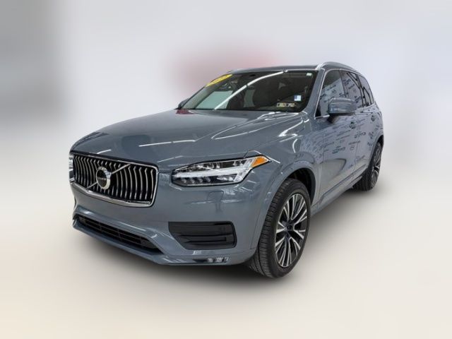 2022 Volvo XC90 Momentum