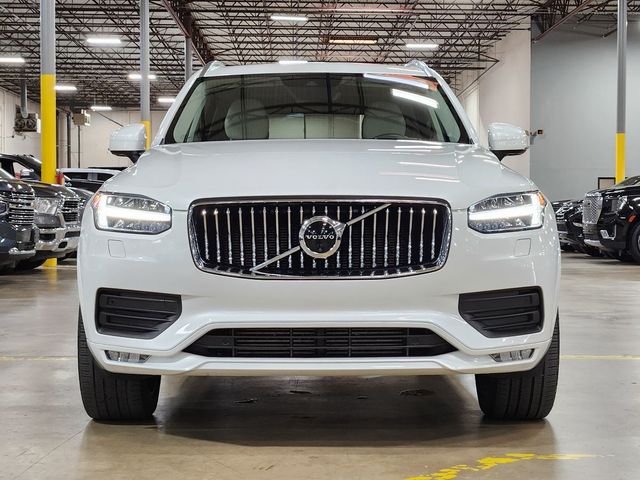 2022 Volvo XC90 Momentum